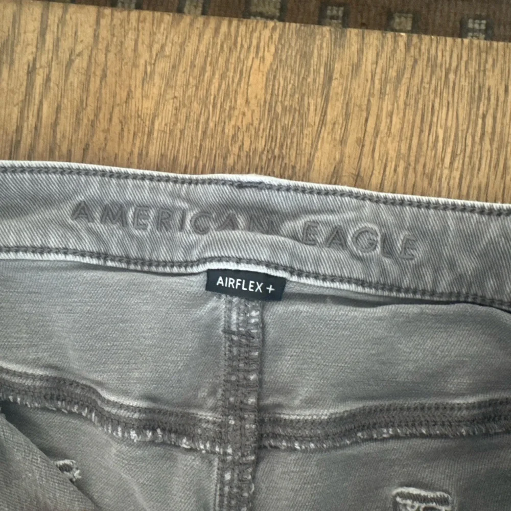 American Eagle “AirFlex+” Slim Straight Jeans – Grey Wash – Men’s 38x30